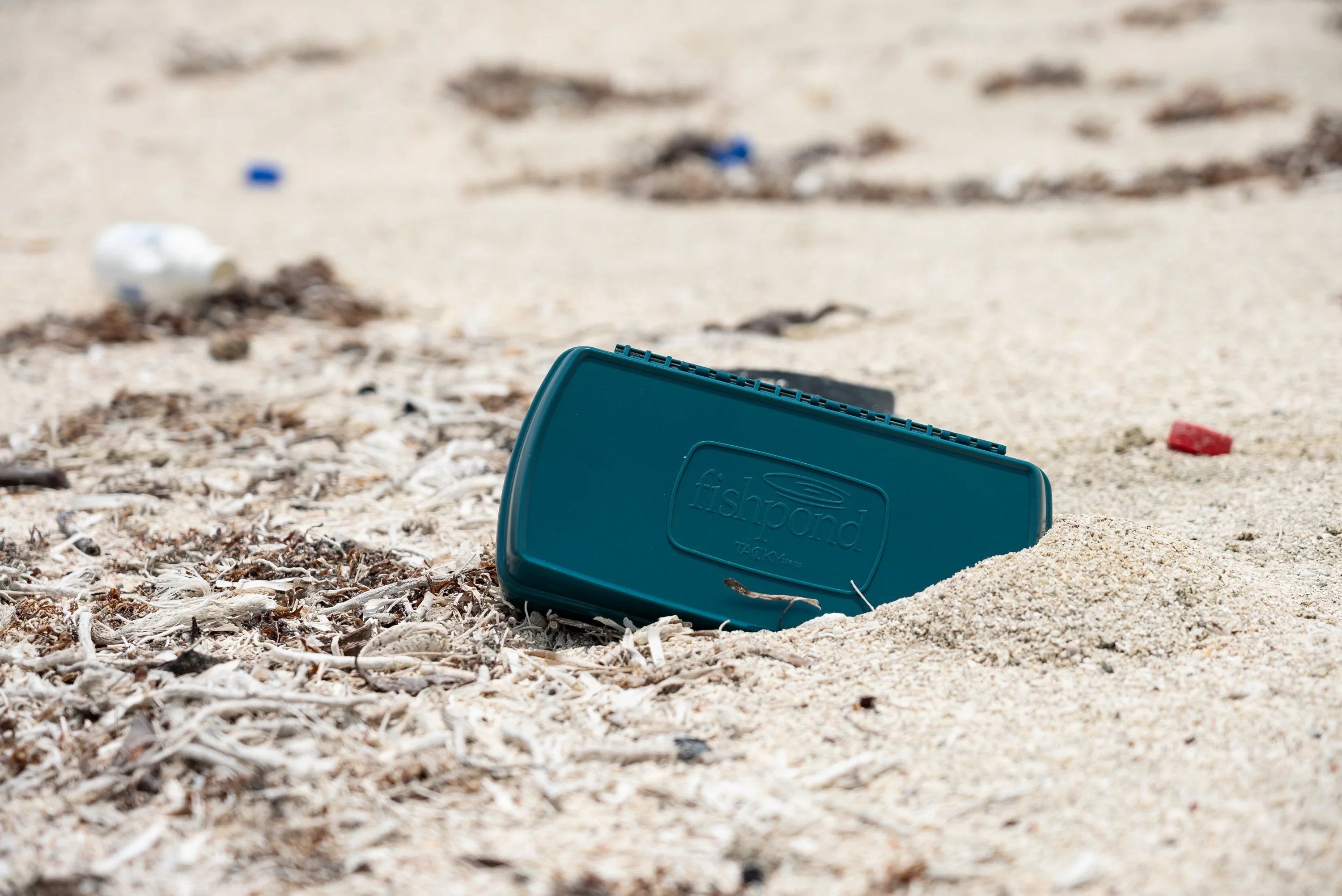 Tacky Pescador Medium Fly Box - Baja Blue