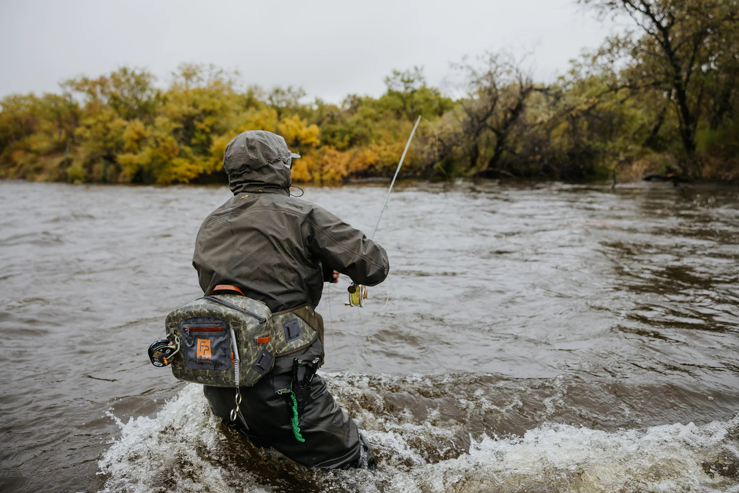 Fishpond Thunderhead Submersible Lumbar Pack in Eco Shadowcast Camo