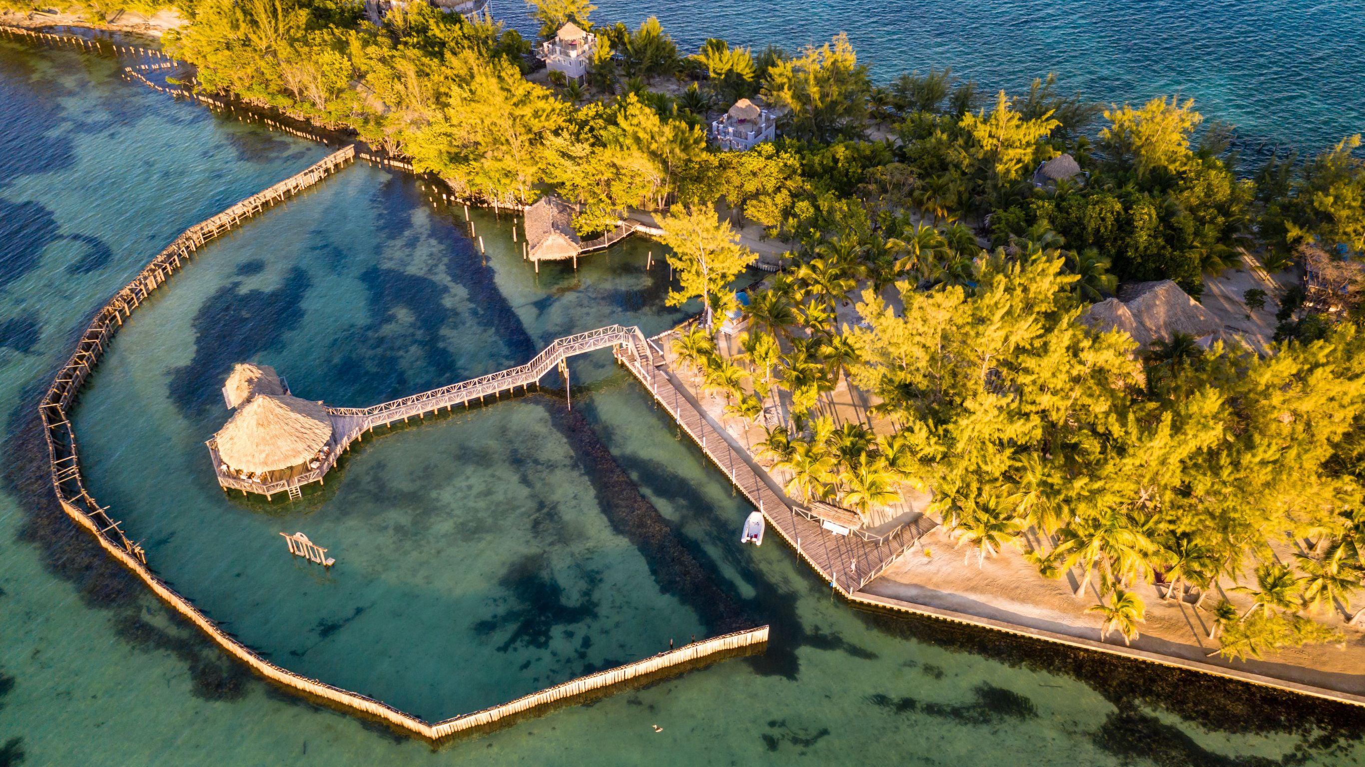 Thatch Caye Resort