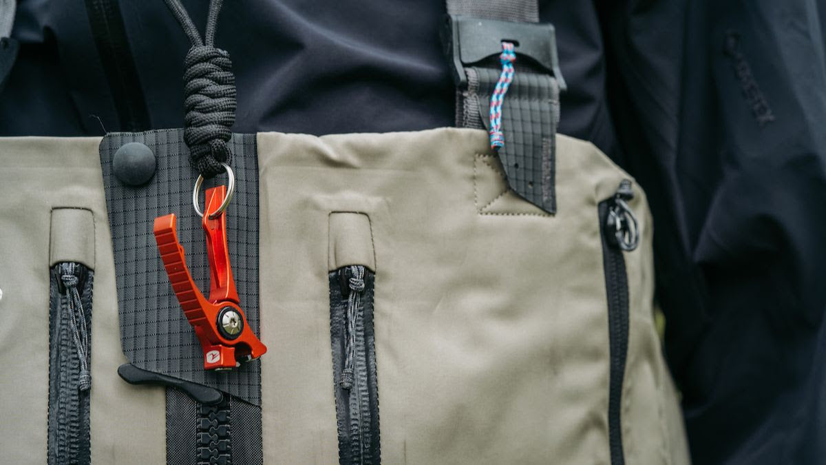 Umpqua RiverRun Nipper in Azure Blue - New!