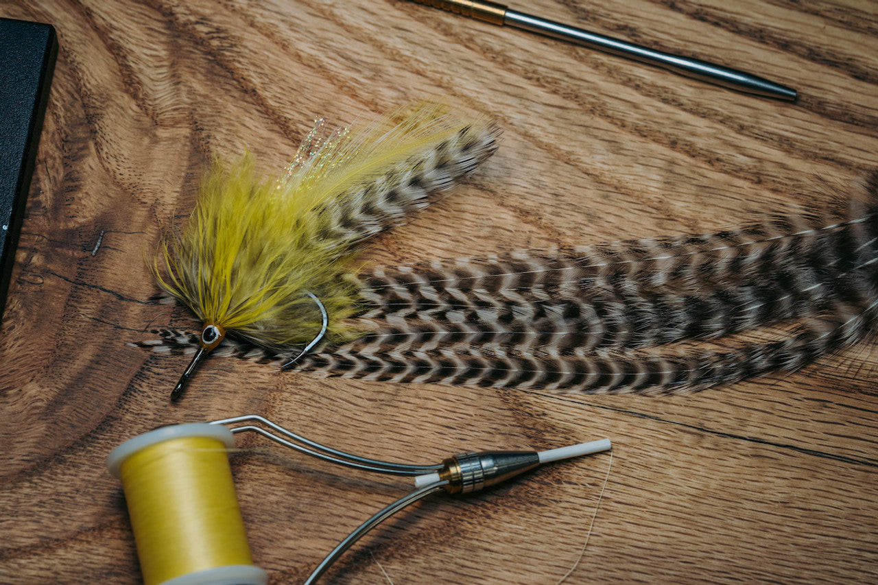 Umpqua Metz Hackle Tarpon/Crab Pack - Grizzly/Red