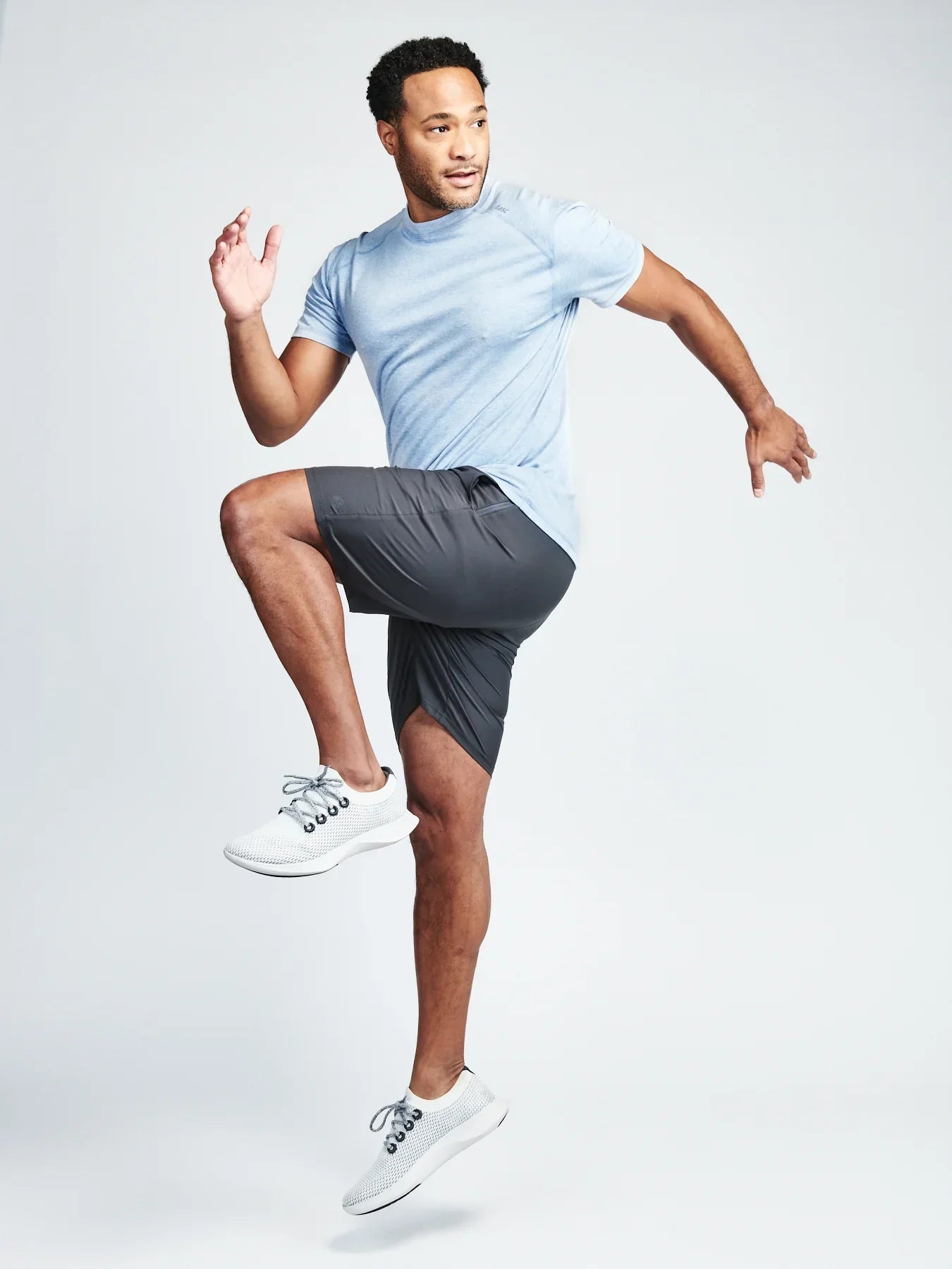 Tasc Carrollton Fitness T-Shirt in Classic Navy Blue - NEW!